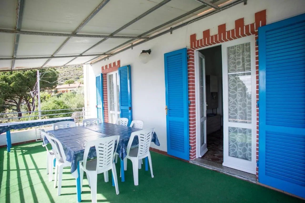 Villa La Terrazza sul Mare Fetovaia 0*,